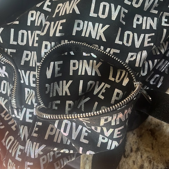 Mint condition Victoria’s Secret pink vintage backpack - Picture 7 of 8